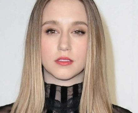 Nadia Farmiga Age, Height, Career, Family, Net Worth, Bio/wiki 2024